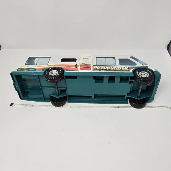 Vintage Nylint Outbounder RV 1996 Metal White Aqua Pink Camper Roadtrip Vehicle - Picture 12 of 14